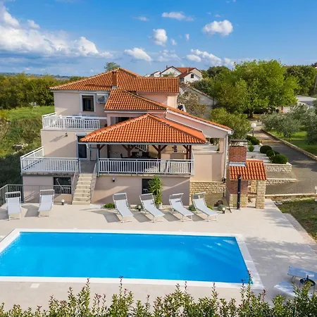Luna Apartament Zadar