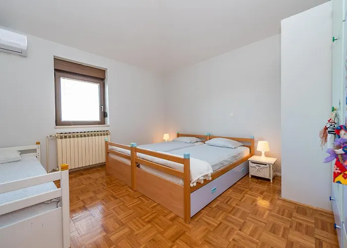 Luna Apartament *
