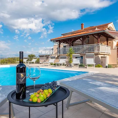 Luna Apartmán Zadar